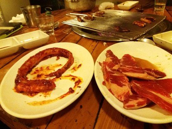 Mr. Hwang's Kkom General